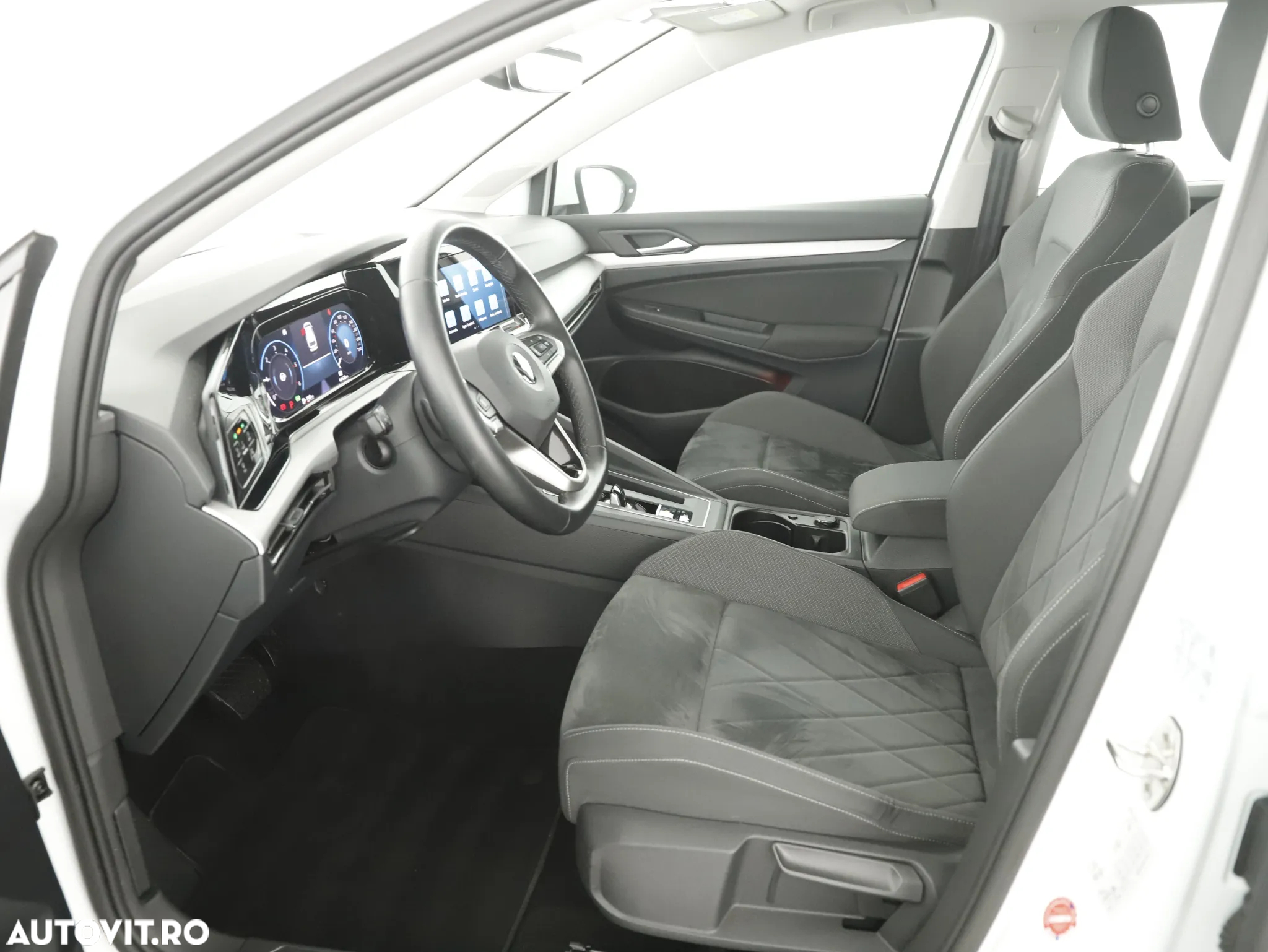Volkswagen Golf Variant 2.0 TDI 116CP DSG Life - 11