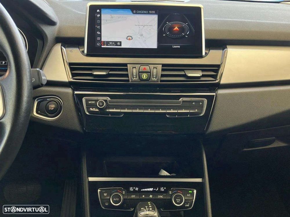 BMW 225xe Active Tourer Advantage - 11