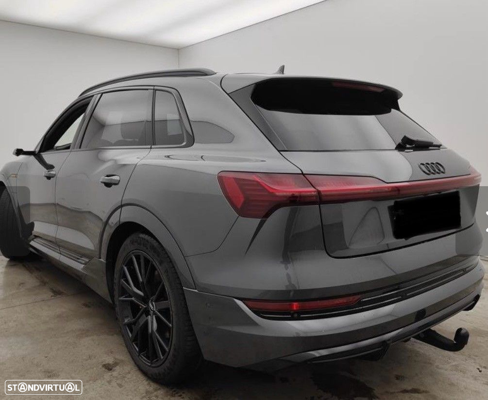 Audi e-tron 55 quattro S line - 2