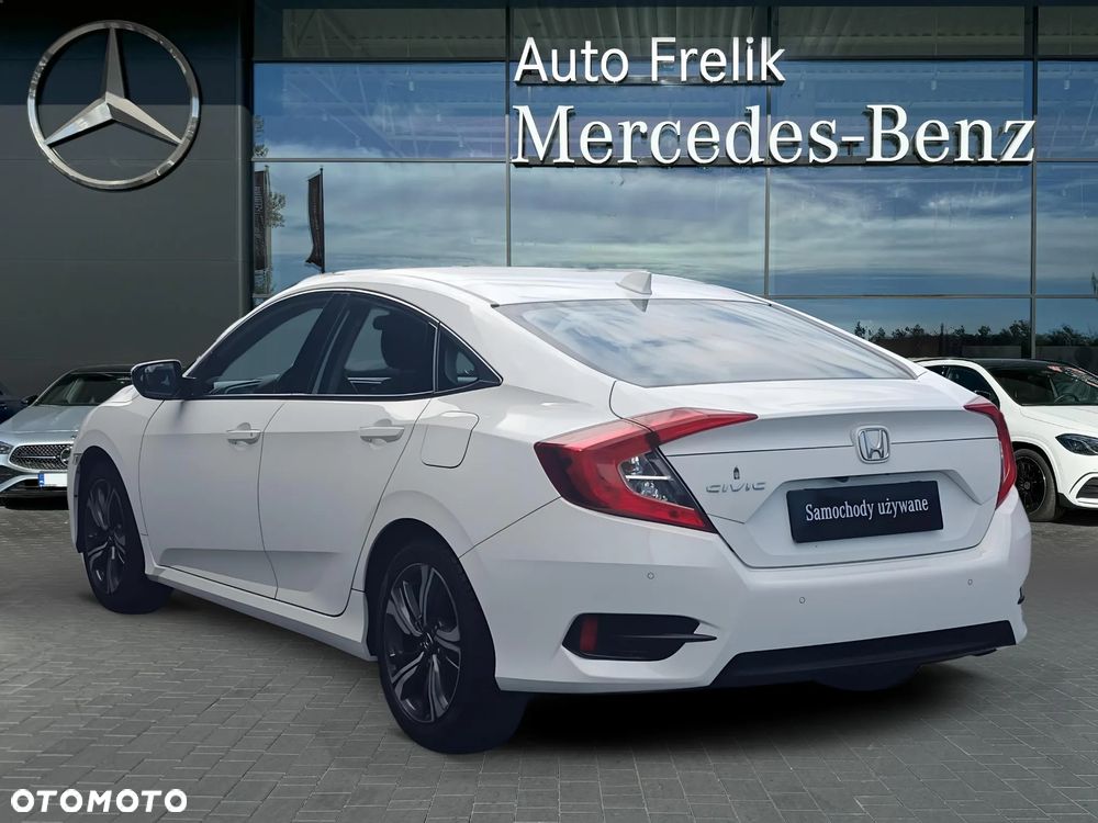 Honda Civic 1.5 T Sport (Navi) - 3