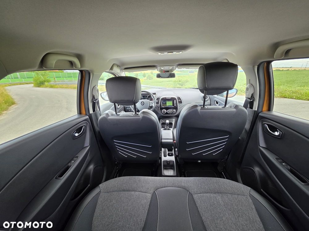 Renault Captur ENERGY TCe 120 Crossborder - 15