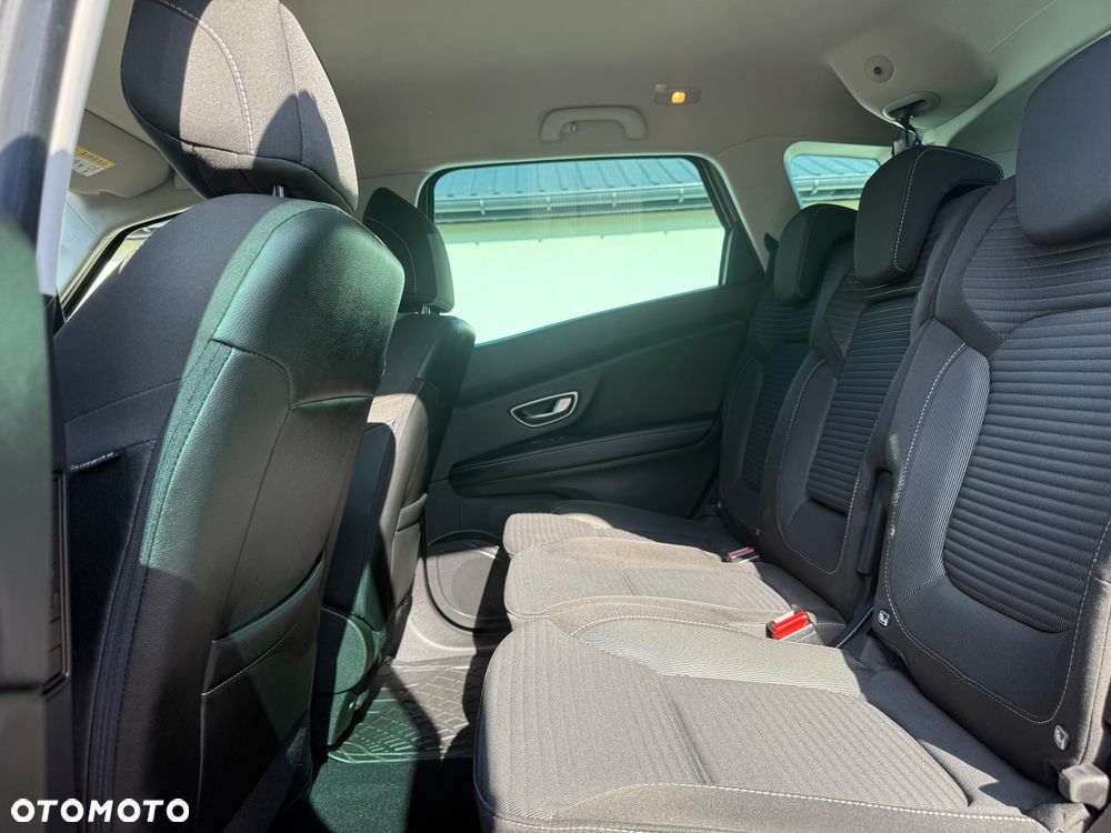 Renault Scenic - 14