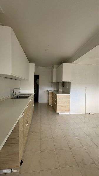 Casa para arrendar, Quinta do Patrimonio - Grande imagem: 2/12