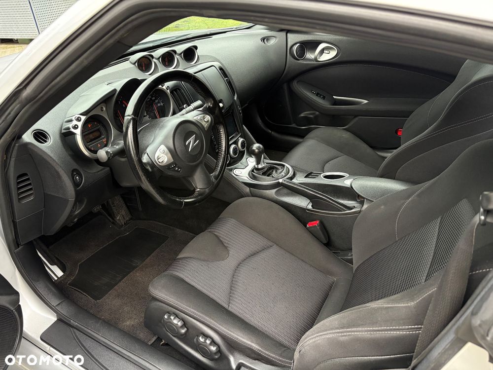 Nissan 370 Z 3.7 V6 Nismo - 13