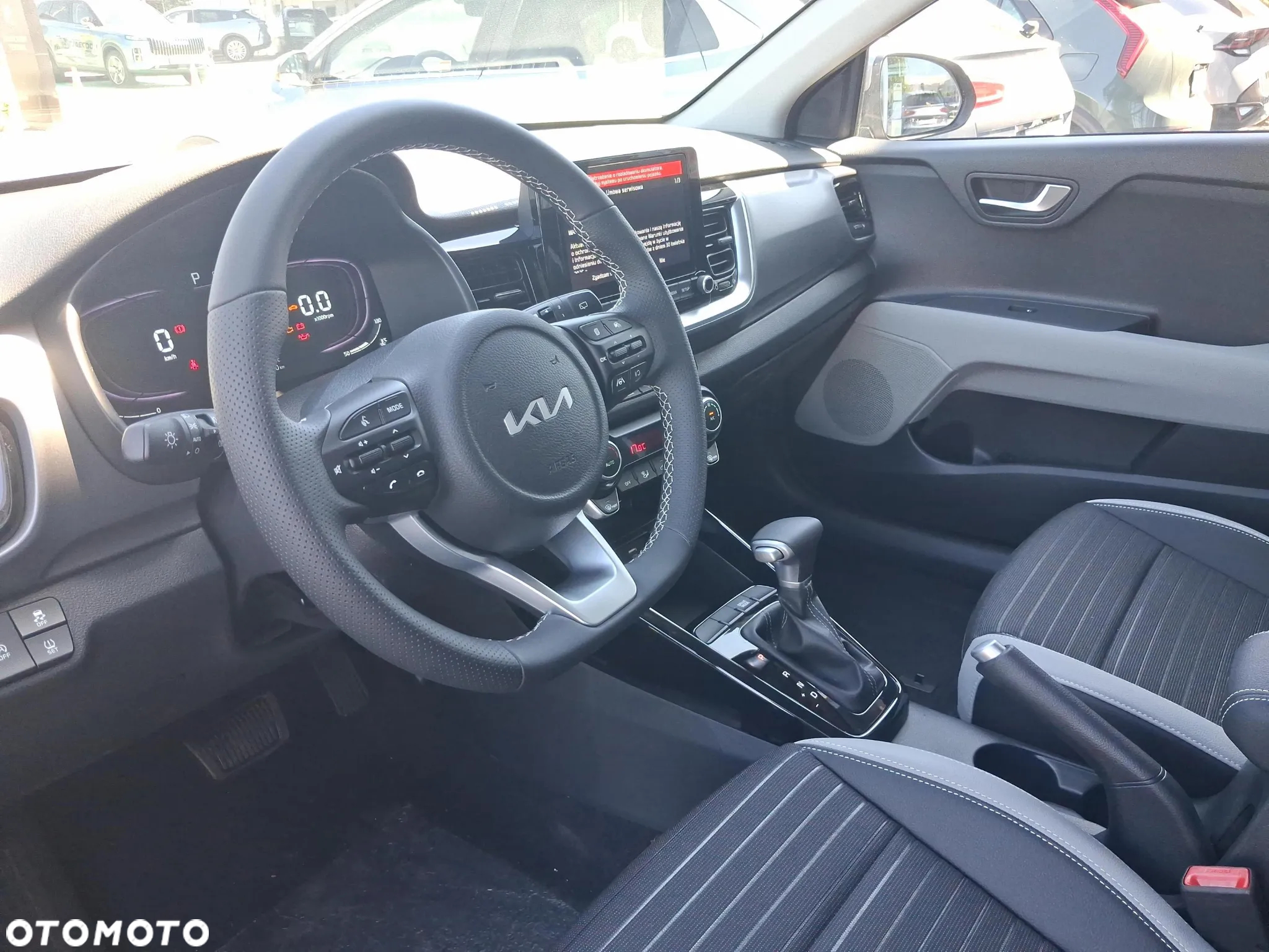 Kia Stonic 1.0 T-GDI L DCT - 8