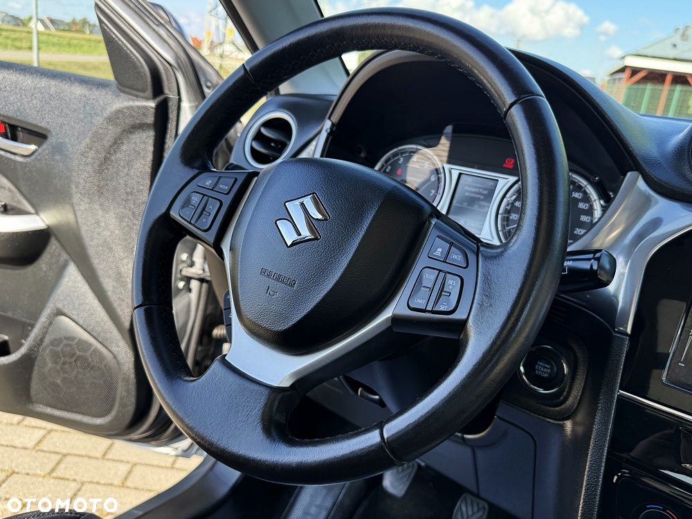 Suzuki Vitara 1.6 Premium 2WD - 31