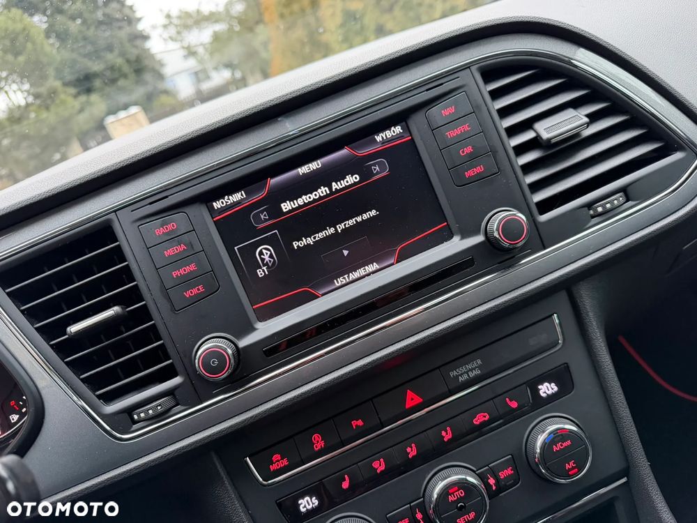 Seat Leon 2.0 TDI DPF Start&Stop DSG FR - 22