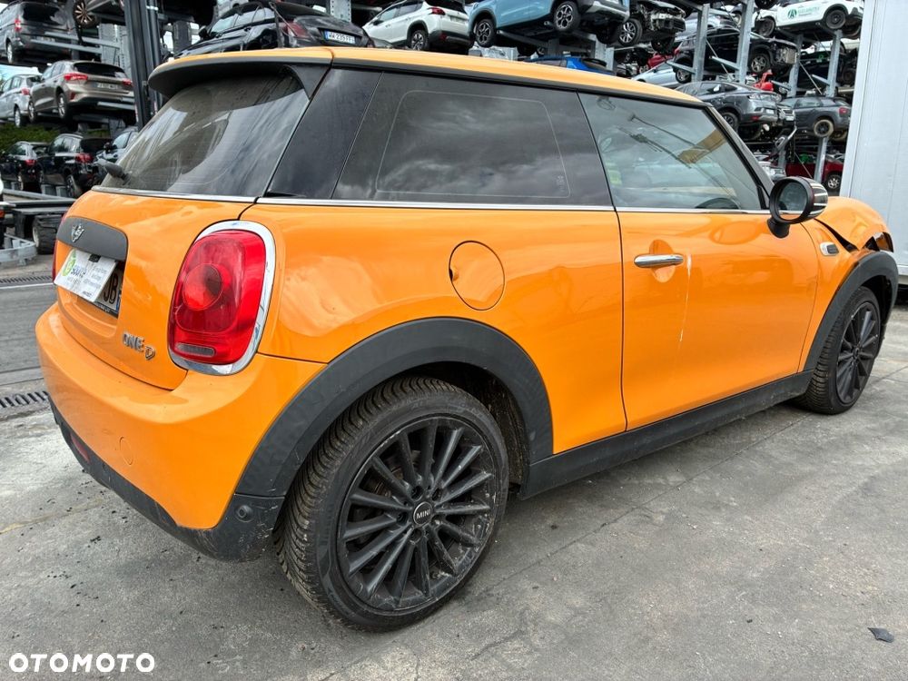 MINI ONE - 9