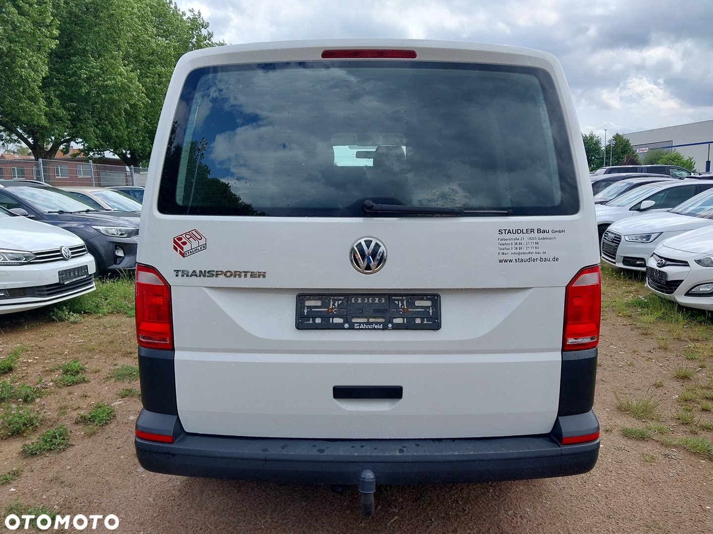 Volkswagen Transporter - 8