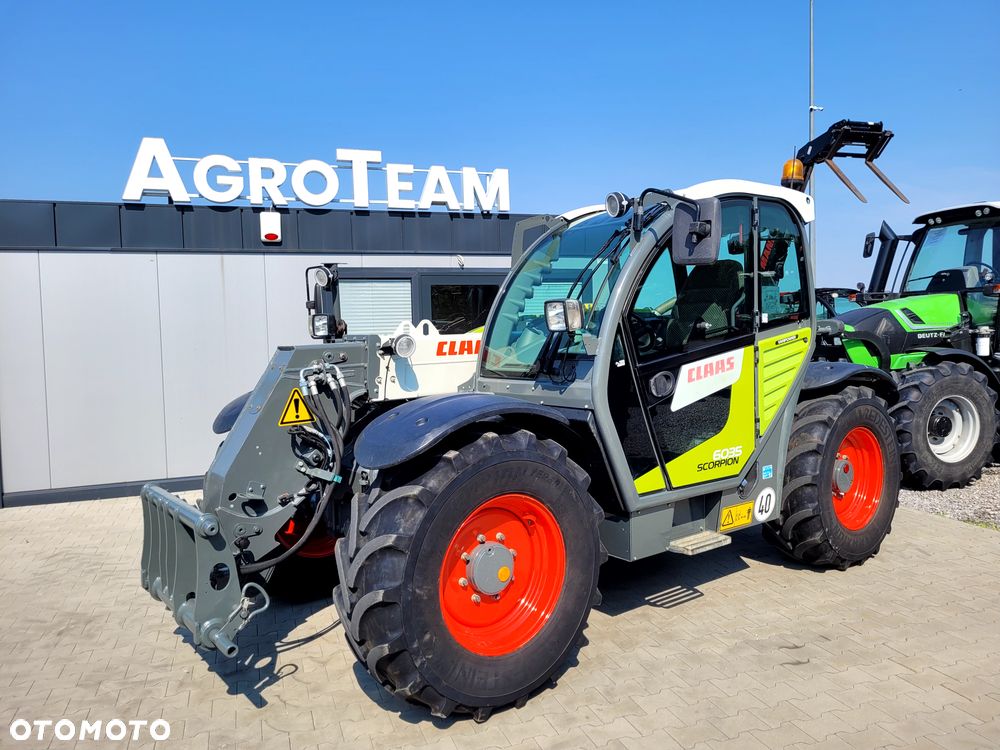Claas SCORPION 6035 VARIPOWER - 1