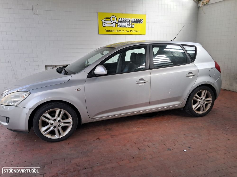 Kia Ceed 1.6 CRDi LX - 3