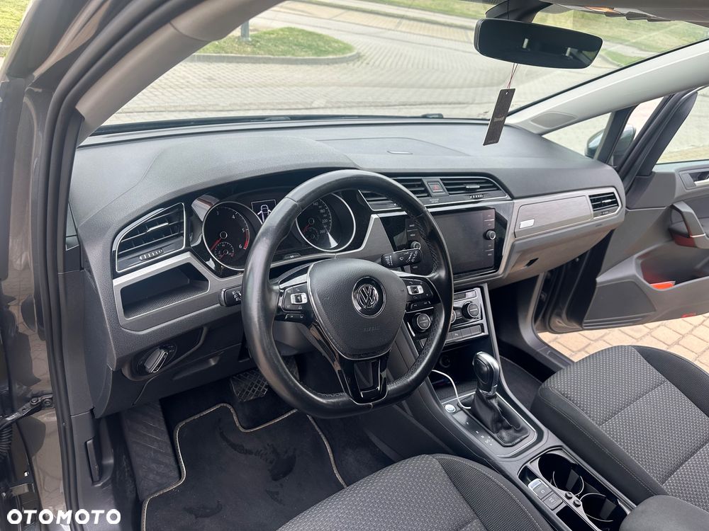 Volkswagen Touran 2.0 TDI BMT Comfortline Plus DSG - 12