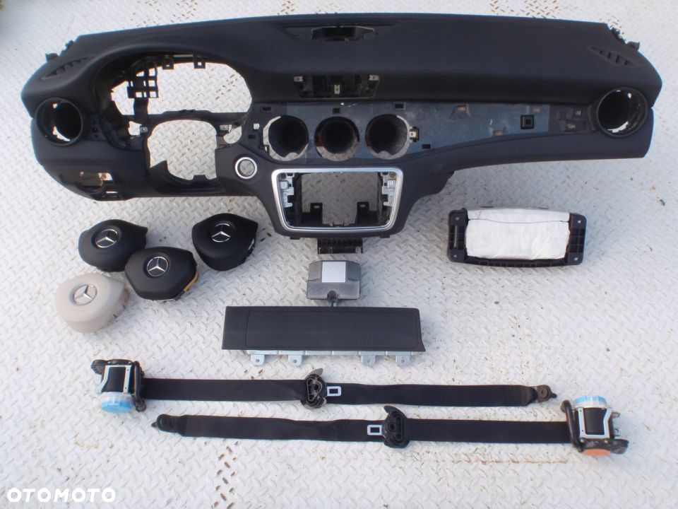 MERCEDES CLA W117 DESKA KONSOLA KOKPIT AIRBAG - 5