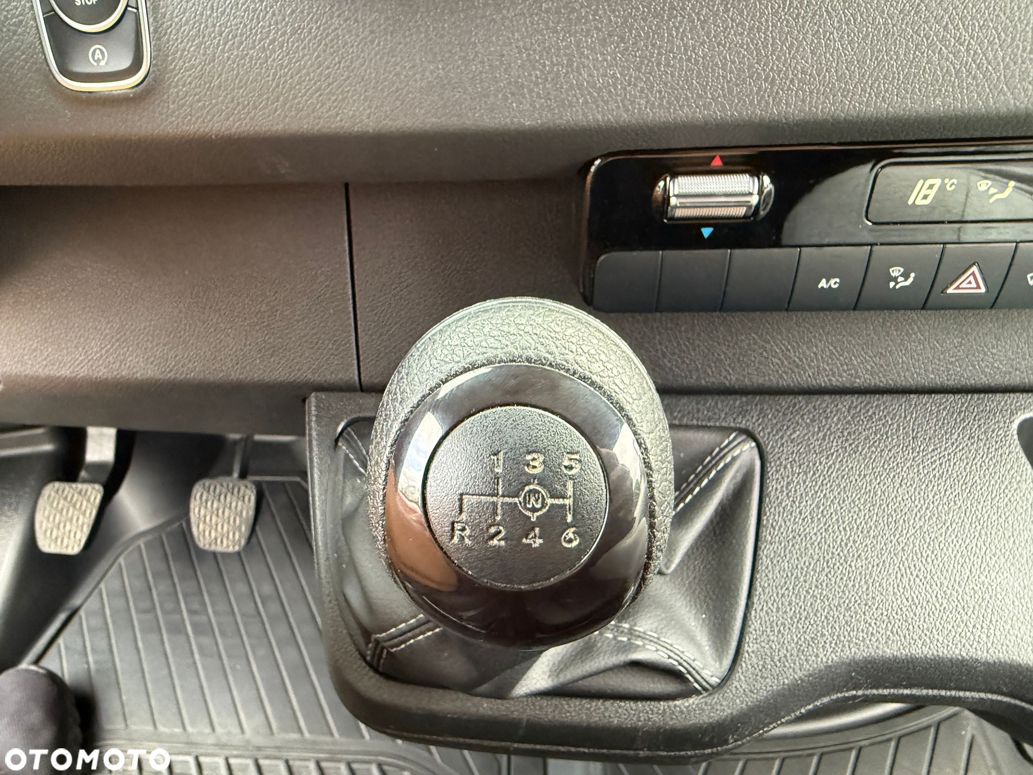 Mercedes-Benz Sprinter 317 CDI - 14