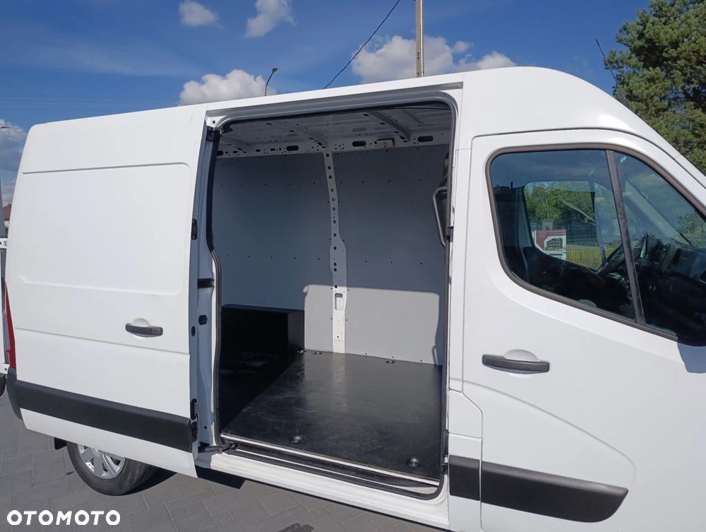 Renault Master III - 12