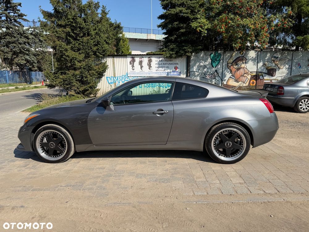 Infiniti G G37 - 6