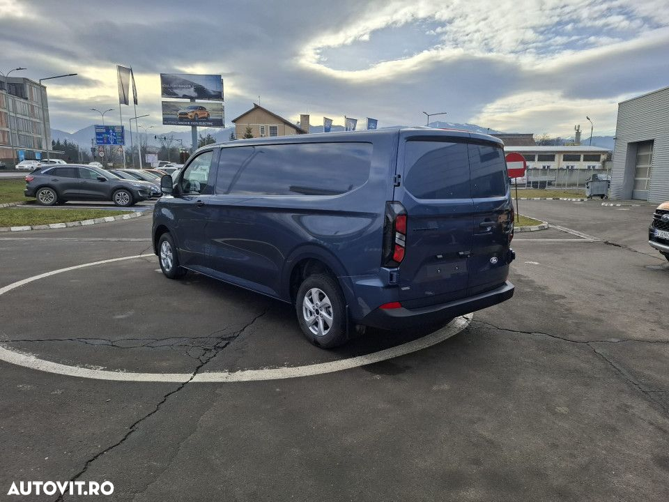 Ford Transit Custom - 8