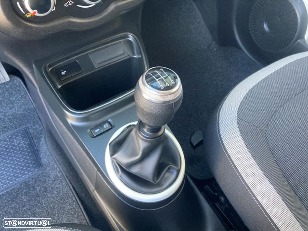 Renault Twingo SCe 75 LIMITED - 18