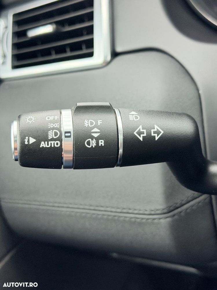 Land Rover Discovery Sport 2.0 l TD4 HSE Aut. - 29