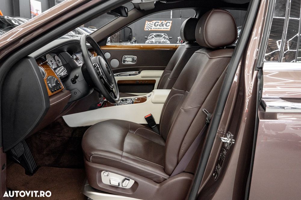 Rolls-Royce Ghost - 16