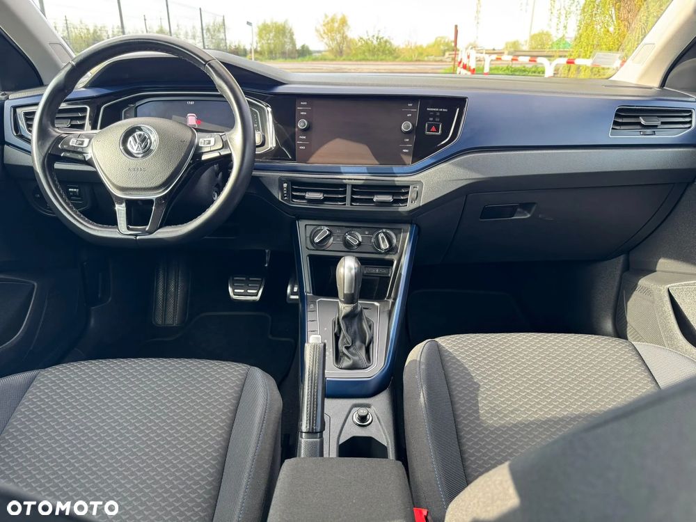 Volkswagen Polo - 31
