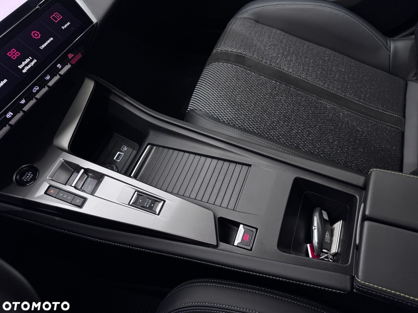 Peugeot 308 1.2 PureTech GT S&S EAT8 - 24