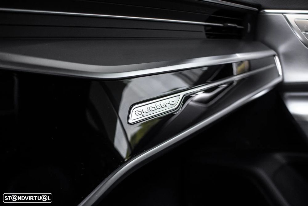 Audi A6 Avant 55 TFSI e quattro S tronic S line - 25