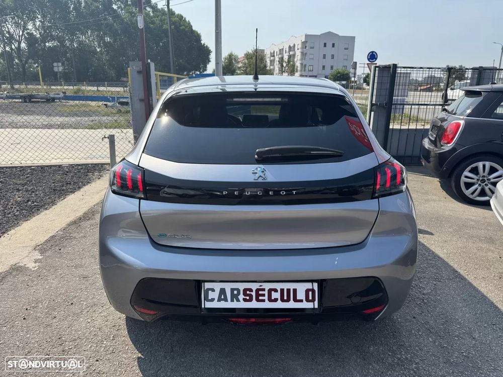 Peugeot e-208 50 kWh Allure - 3