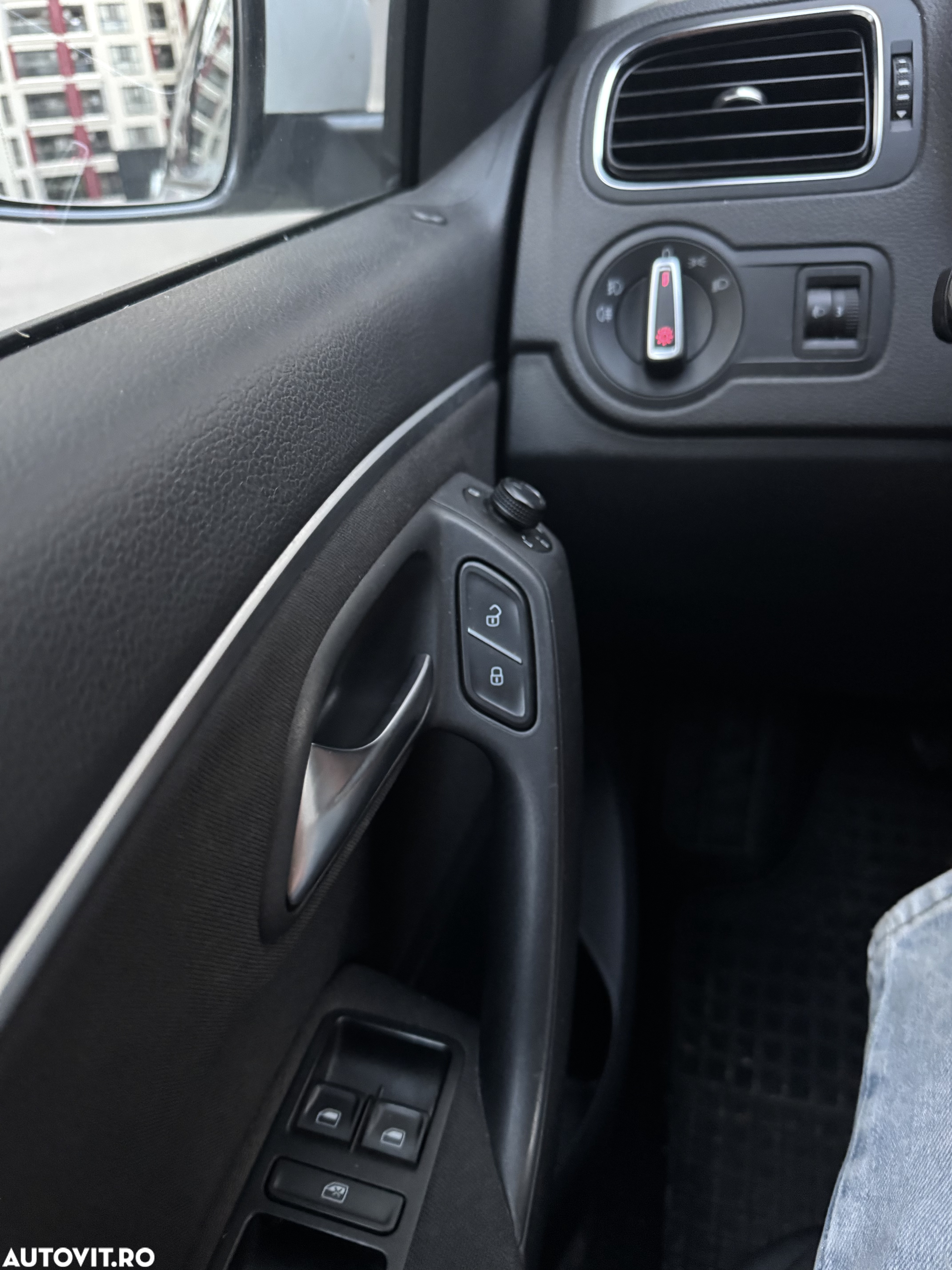 Volkswagen Polo - 10