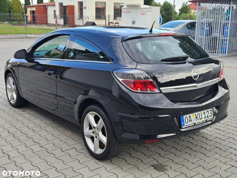Opel Astra 1.8 Edition - 4