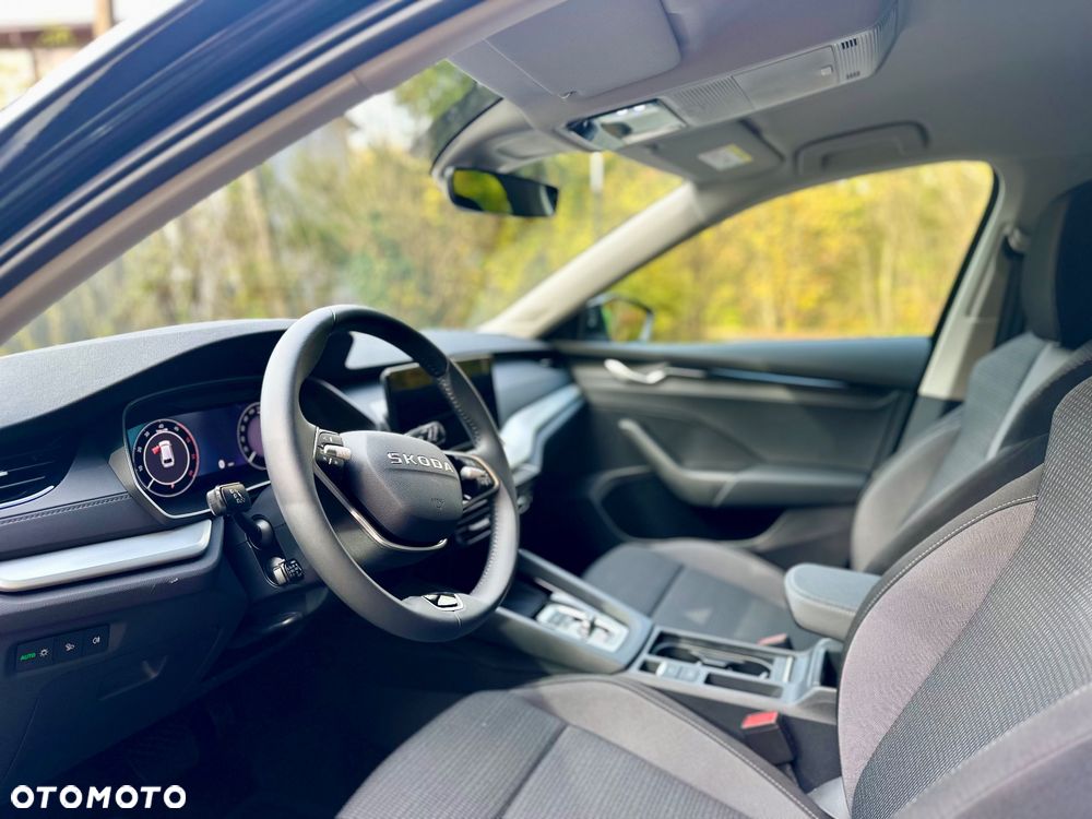 Skoda Octavia 2.0 TDI Selection DSG - 12