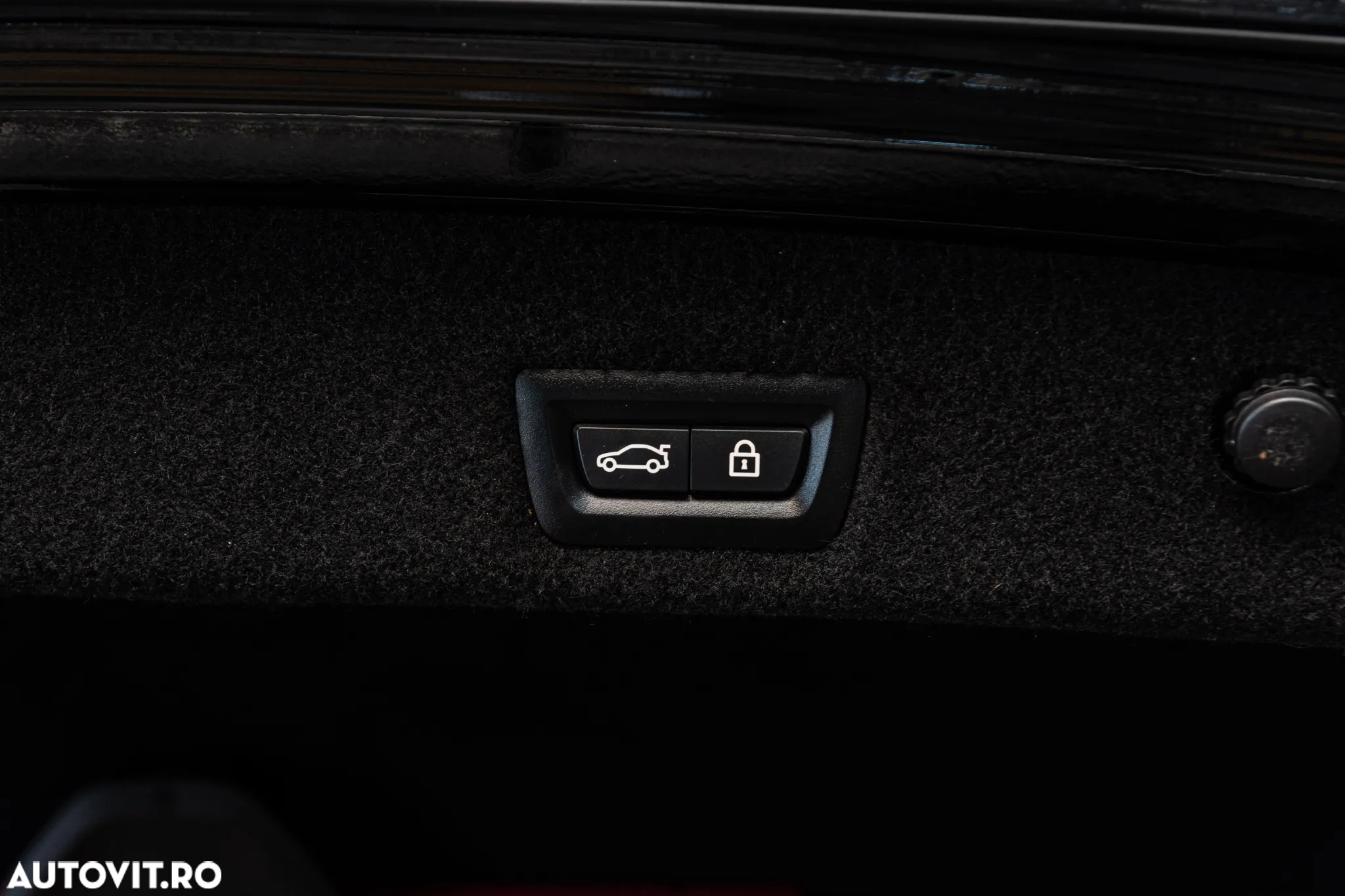 BMW Seria 7 730d xDrive MHEV - 16