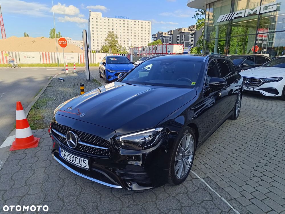 Mercedes-Benz Klasa E 220 d 4-Matic AMG - 3