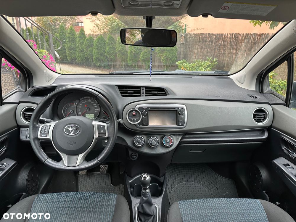 Toyota Yaris - 3