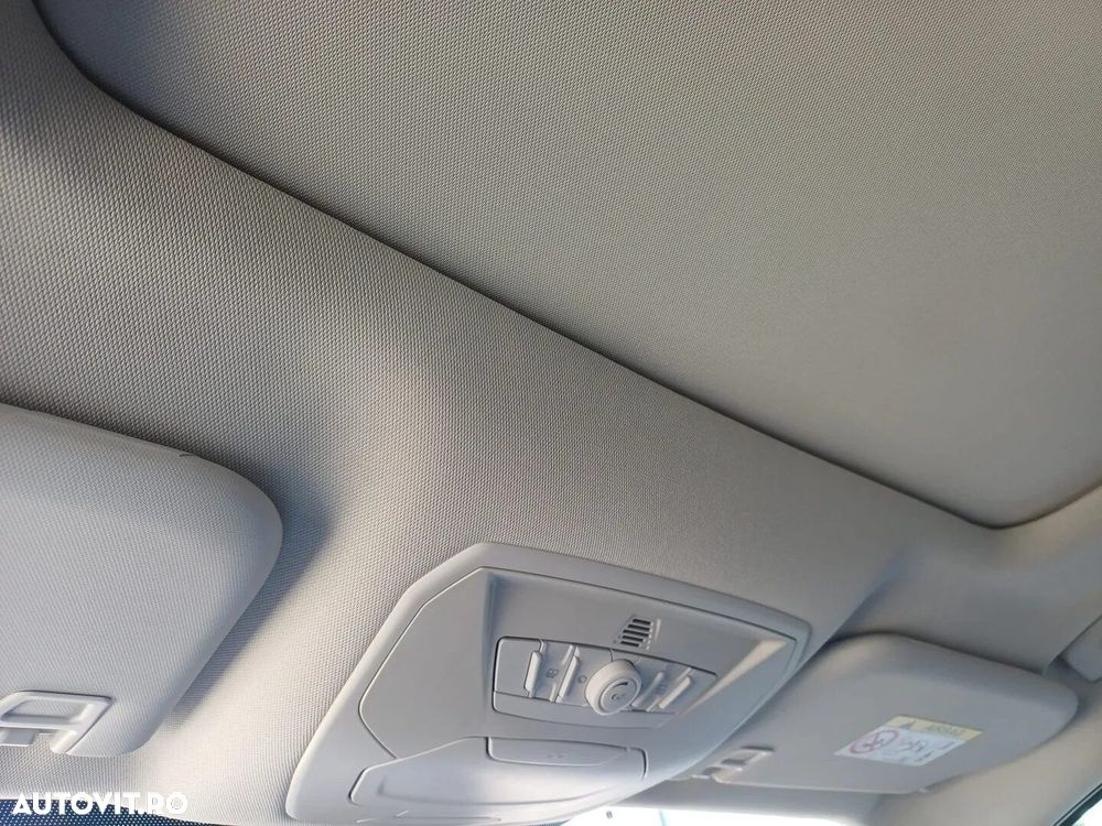Ford Kuga - 27