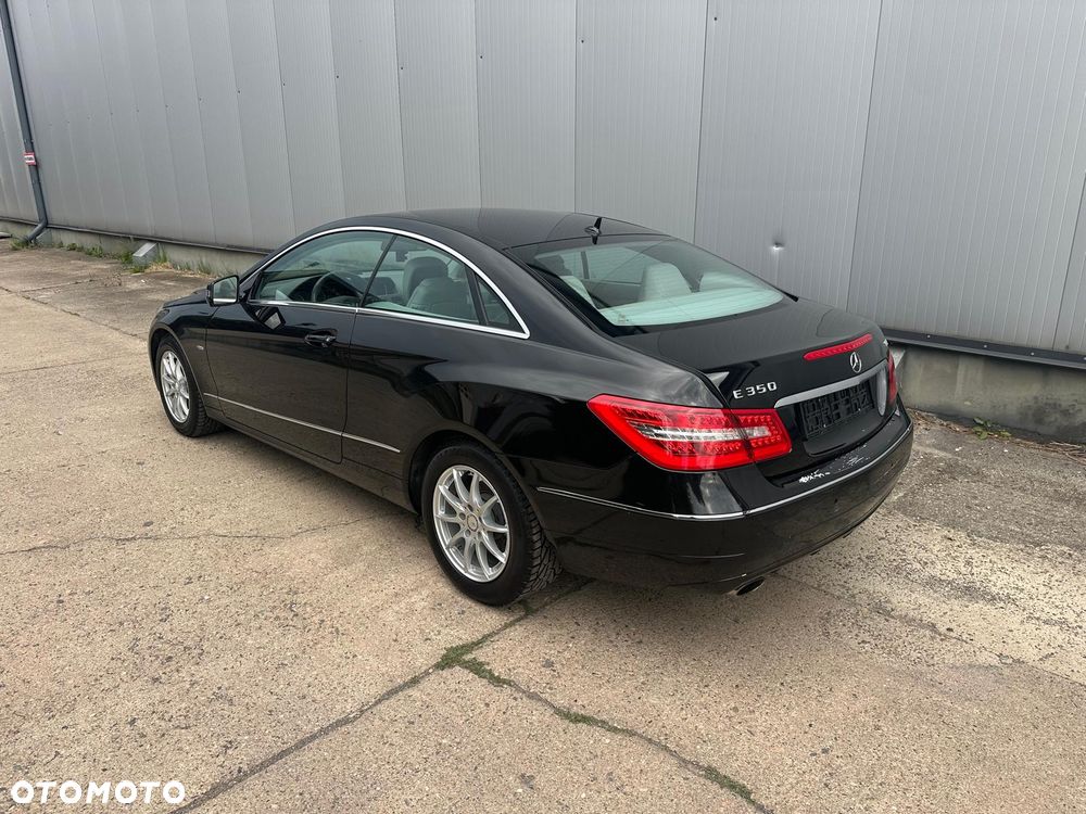 Mercedes-Benz Klasa E 350 CGI BlueEffICIENCY - 2