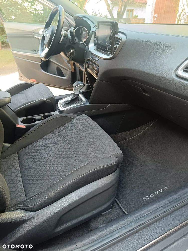 Kia XCeed 1.5 T-GDI M DCT - 23