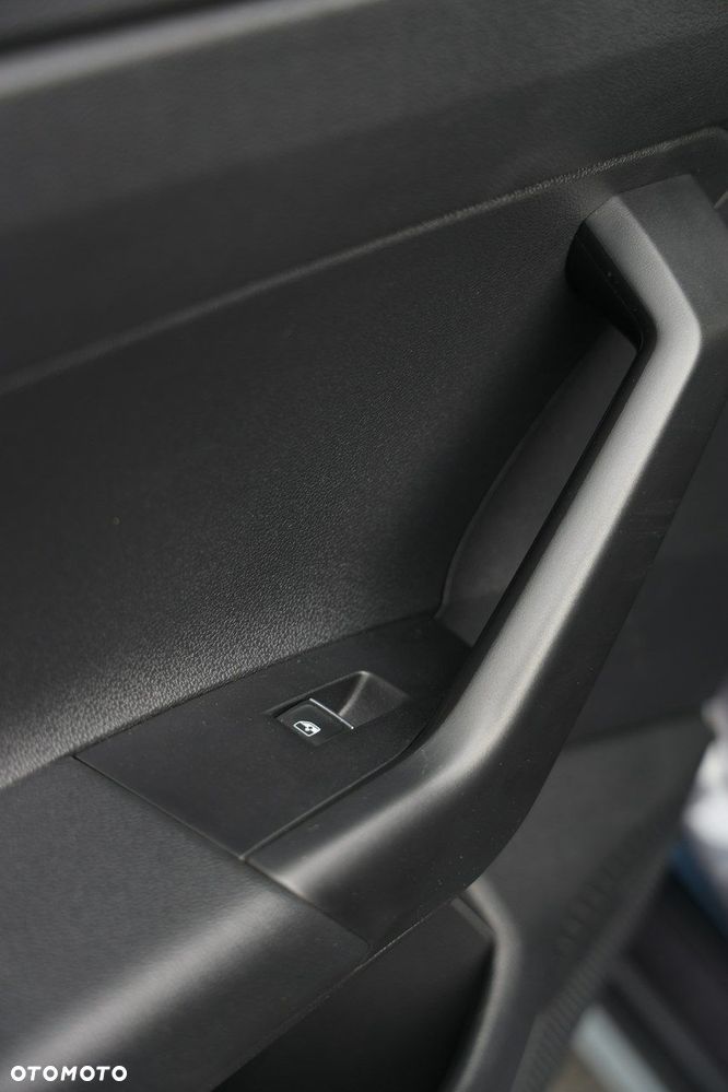 Volkswagen Taigo - 23