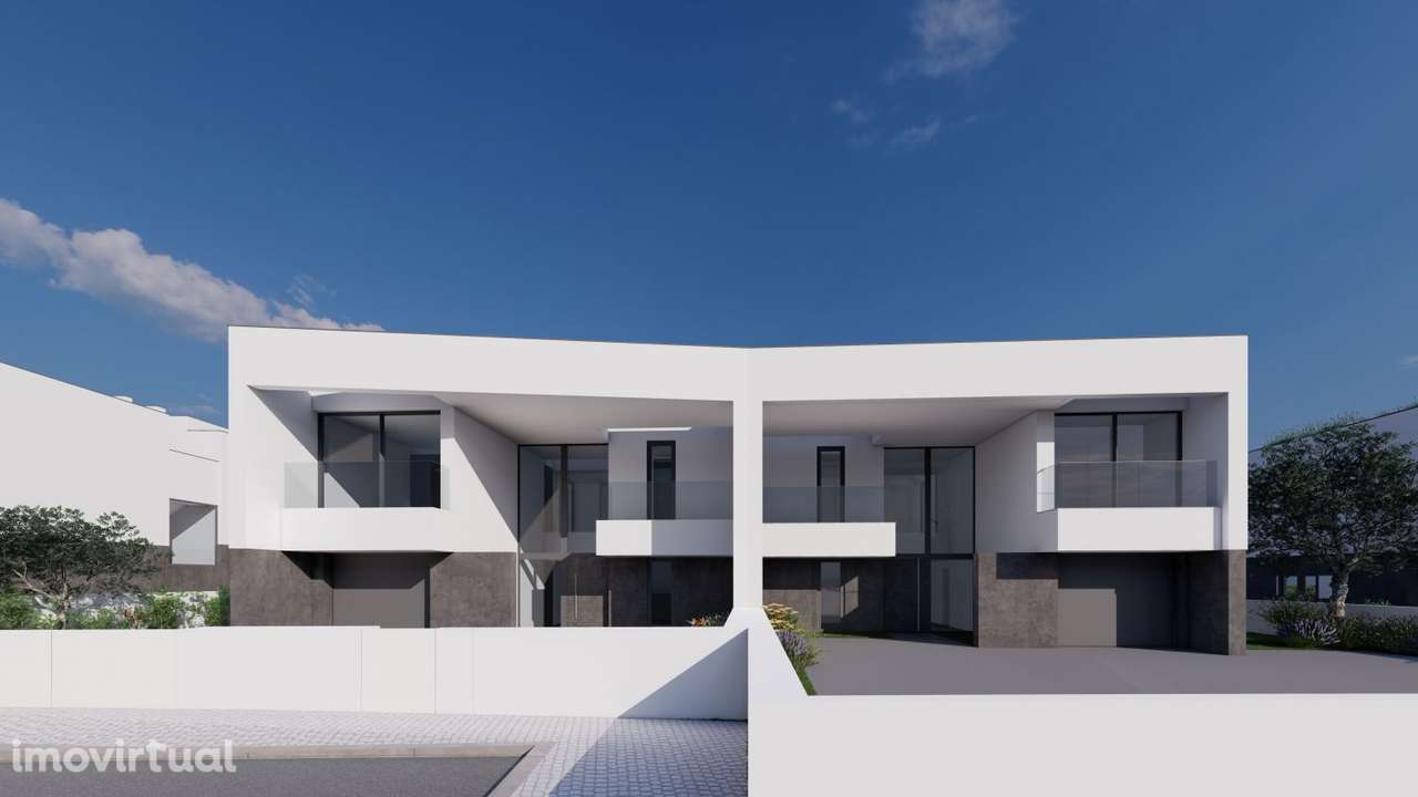 Moradia T4 com piscina - Grande imagem: 2/32