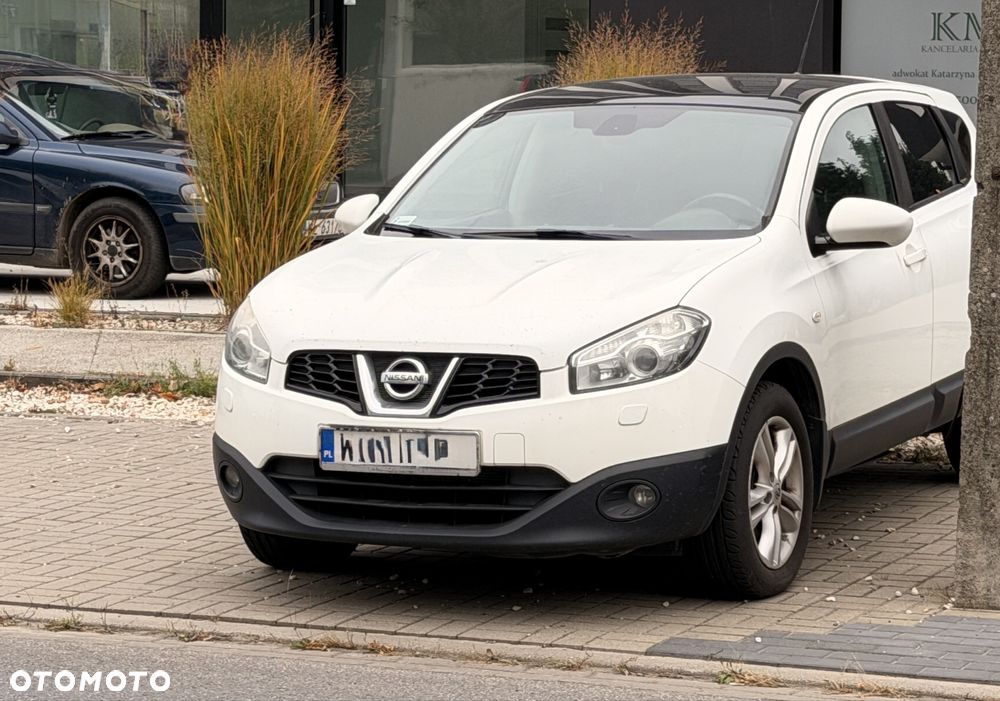 Nissan Qashqai - 1