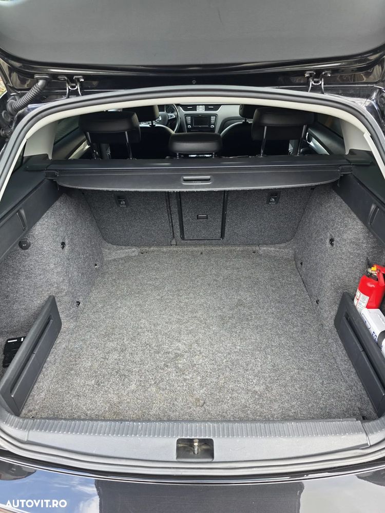 Skoda Octavia 2.0 TDI AMBITION DSG - 10