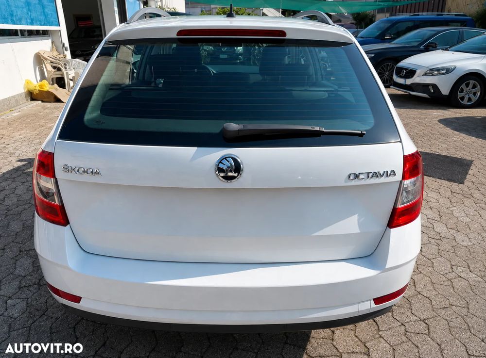 Skoda Octavia 1.0 TSI DSG Ambition - 8