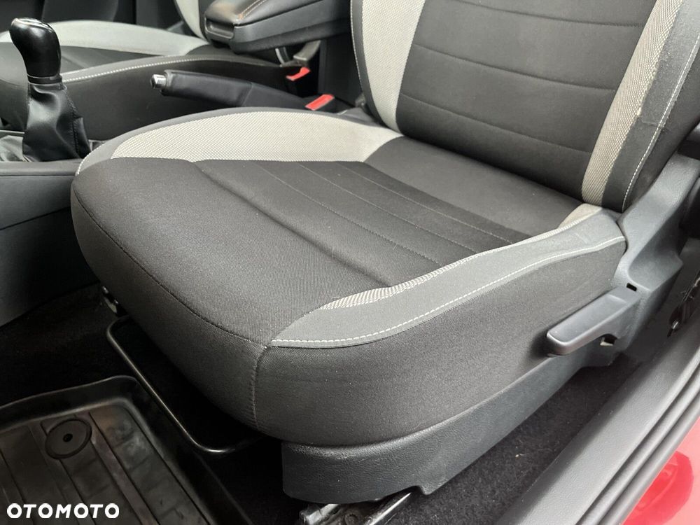 Skoda RAPID 1.0 TSI Ambition - 12