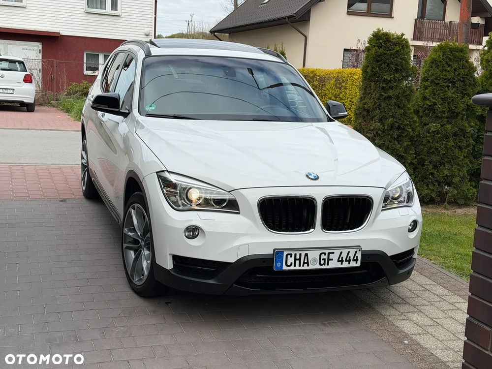 BMW X1 xDrive20d Sport Line - 12