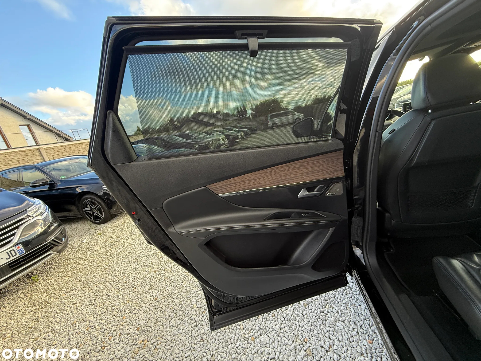 Peugeot 5008 1.6 PureTech GT Pack S&S EAT8 - 28