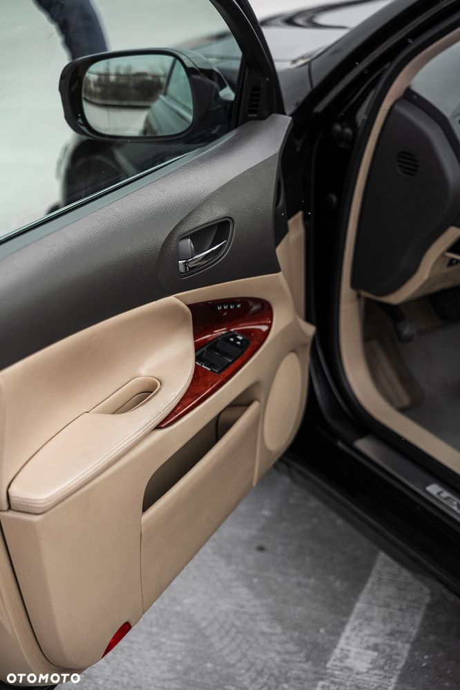 Lexus GS 450h Prestige + - 26