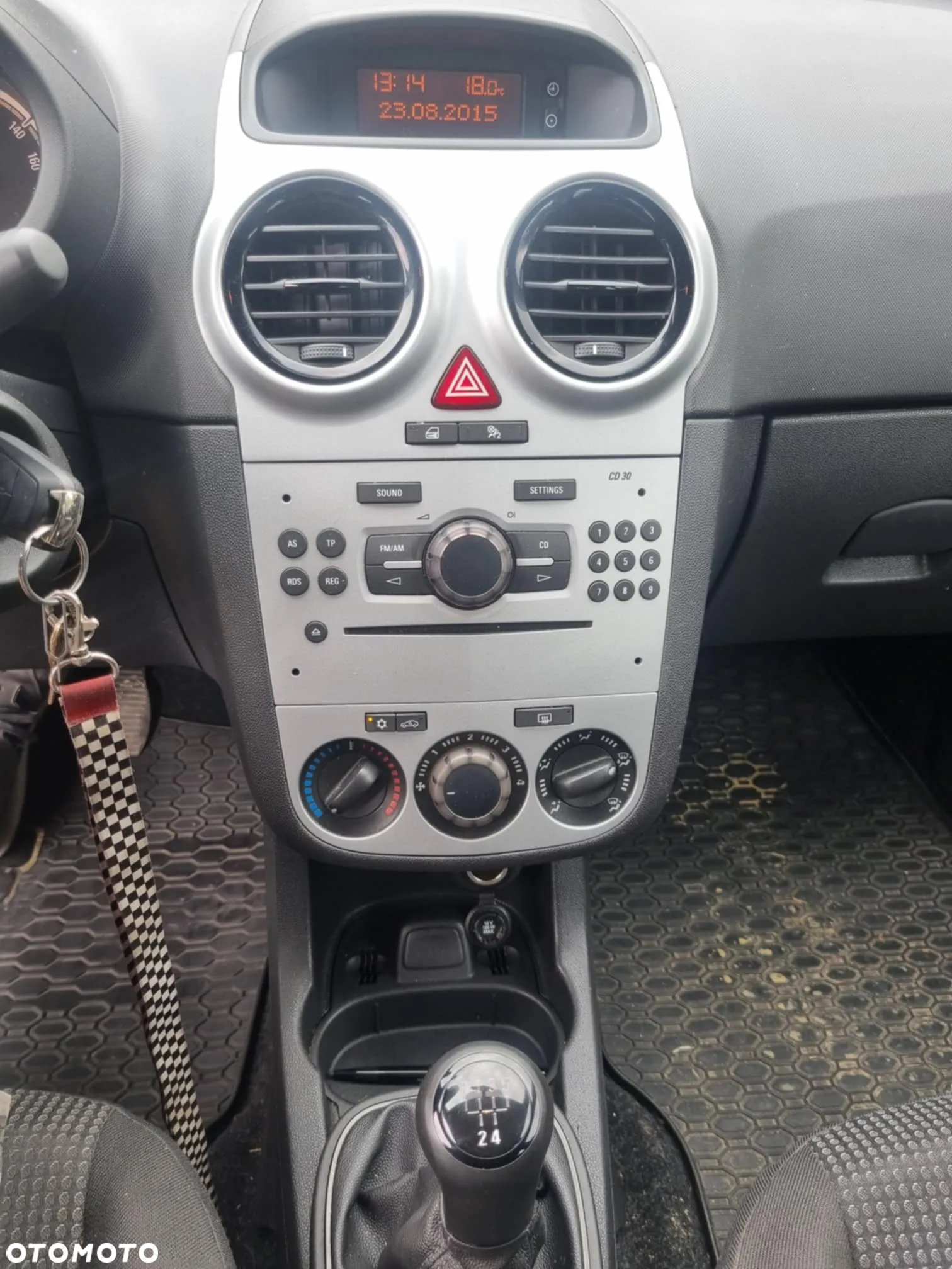 Opel Corsa - 7