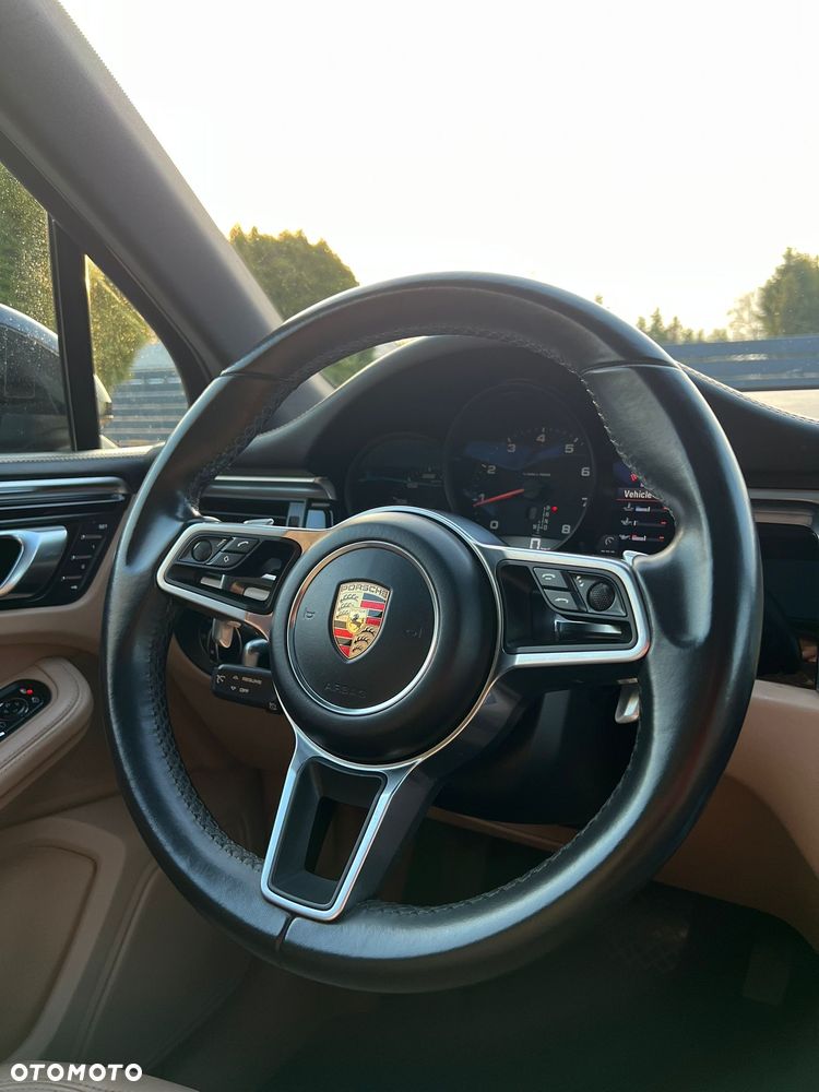 Porsche Macan - 22