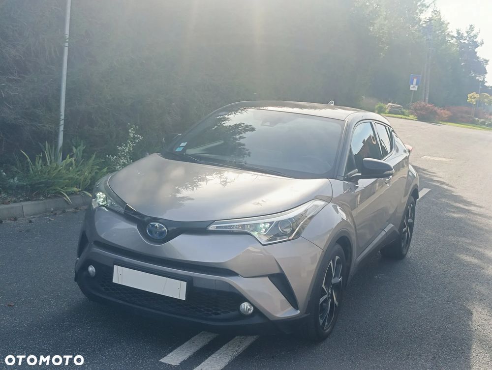 Toyota C-HR Business-Edition - 27