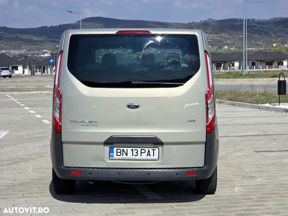 Ford Tourneo Custom 300 L1H1 VA Titanium - 23